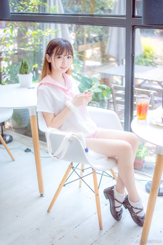 “听过，吕布麾下，前任律政司总督法衍之子，听闻也是法家传人。”马谡点点头，法正在吕布麾下名声并不如庞统、徐庶以及老一辈的贾诩、陈宫还有沮授这些人响亮，马谡知道的也不多。